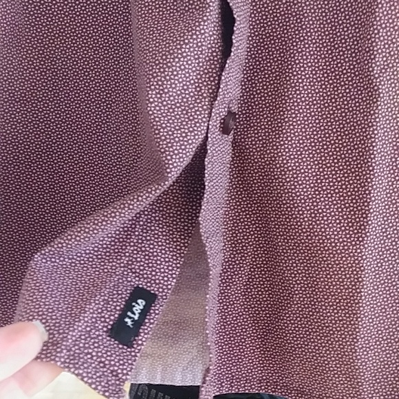 Lois Button down burgundy shirt XL - Picture 4 of 9